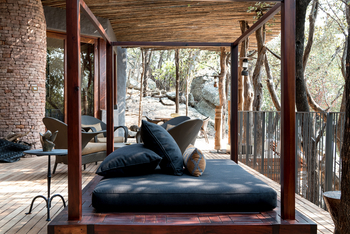 Singita Pamushana Lodge: Tagesbett im Freien