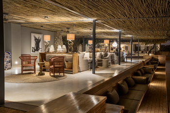 Anderssons at Ongava: Sunken Lounge