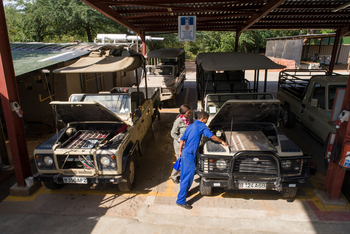 Chobe Game Lodge: In der Mechanikwerkstatt