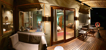 Ndhovu Safari Lodge: Blick in die Lion Suite