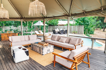 Anabezi Luxury Tented Camp: Mushika Deck