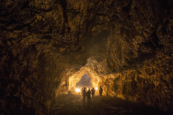 Campi ya Kanzi: Cave Dinner