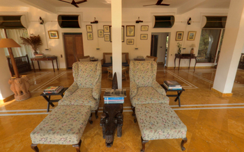 Jim's Jungle Retreat: Bibliothek