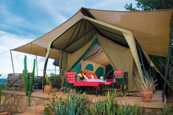 Kidepo Savannah Lodge: Safarizelt mit Doppeldach