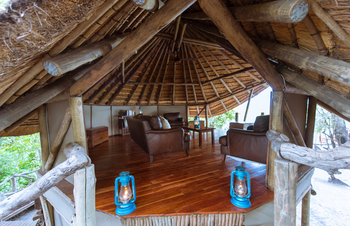 Lagoon Camp Lagoon Camp: Mezzanine Lounge