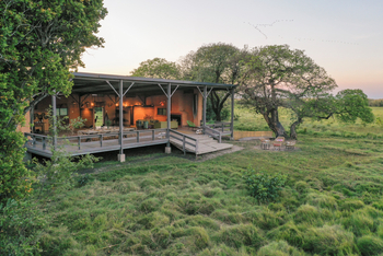 Shoebill Island Camp Shoebill Island Camp: Hauptgebäude