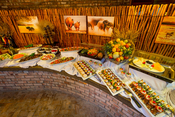 Taleni Etosha Village: Mahlzeiten