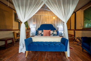 Tintswalo at Siankaba: Blue Nile Falls Suite