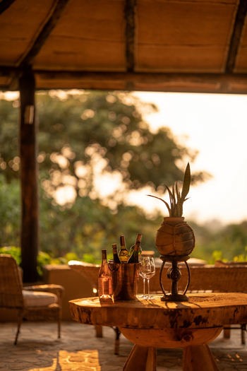 Volcanoes Kyambura Gorge Lodge: Rotunda