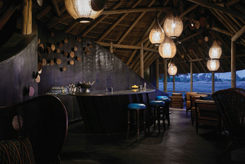 Belmond Eagle Island Lodge: Bar