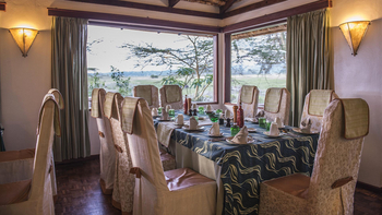 Hatari Lodge: Esstisch