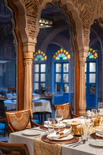 Haveli Dharampura: Dining