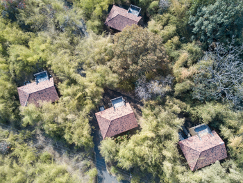 Kings Lodge: Luftbild Chalets