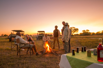 Lebala Camp Lebala Camp: Sundowner Bonfire