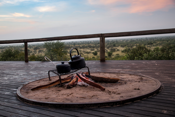 Tau Pan Camp Tau Pan Camp: Kaffee auf offenem Feuer