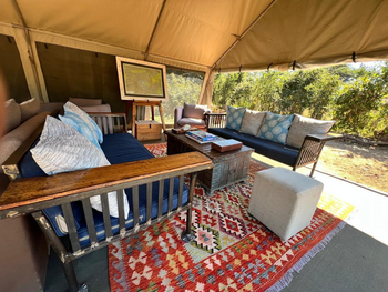 Mamabe Tented Camp: Lounge