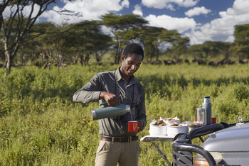 Legendary Songa Migrational Camp: Mitarbeiter