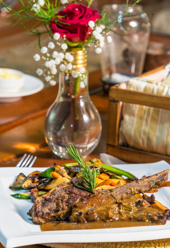 Losokwan Luxury Tented Camp: Abendessen