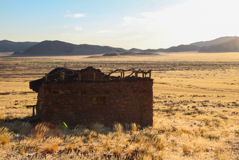 Namib Outpost: Gästechalet von hinten