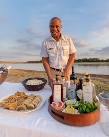 Time + Tide South Luangwa Time + Tide South Luangwa: Sundowner