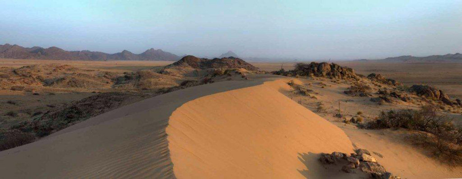 Epupa Falls Lodge Epupa Falls Lodge: Hohe Düne