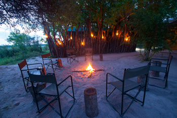 Sango Safari Camp: Lagerfeuer