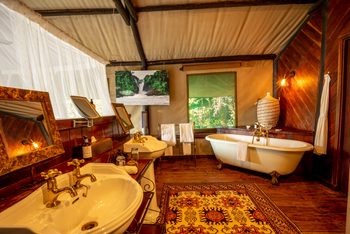 Tintswalo at Siankaba: Murchison Falls Suite