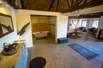 Track and Trail River Camp Track and Trail River Camp: Room 7