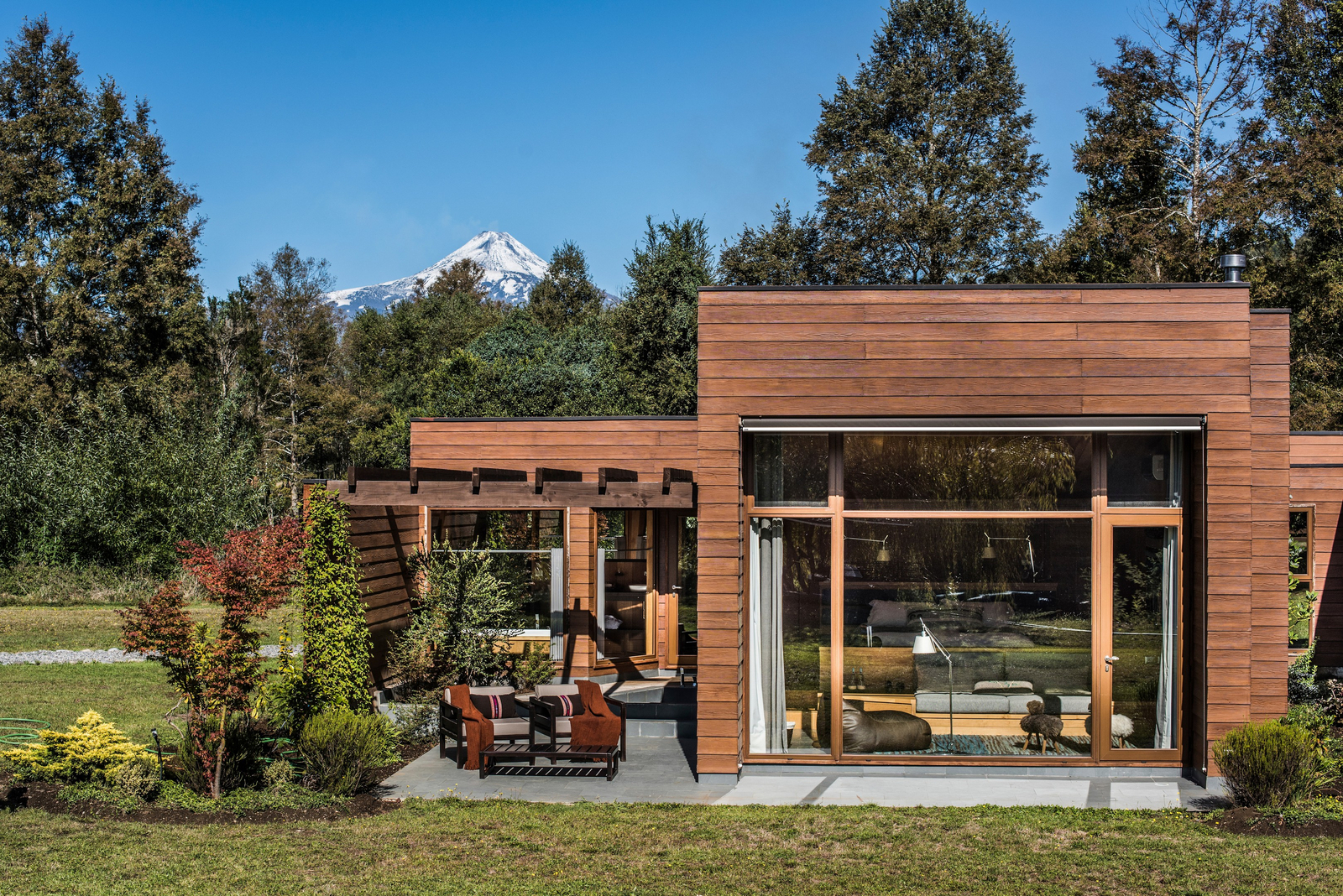 andBeyond Vira Vira Lodge andBeyond Vira Vira Lodge: Villarrica Vulkan im Hintergrund