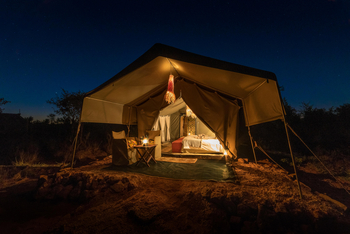 Hwange Bush Camp: Beleuchtetes Zelt