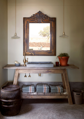 Nooishof: Waschtisch