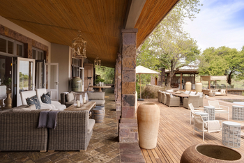 Singita Serengeti House: Deck