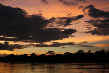 Waterberry Zambezi Lodge: Abend