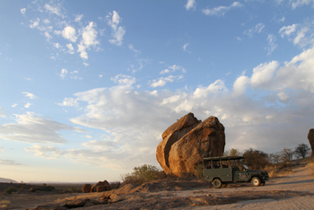 Ai Aiba Lodge Ai Aiba Lodge: Gepaltener Felsblock