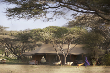 Serian Serengeti South: Exterior