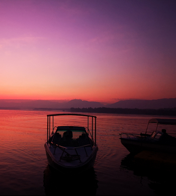 Forsyth Lodge Forsyth Lodge: Abendrot auf dem Denwa Backwater
