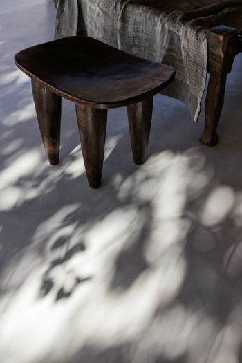 Sussurro: Senufo-Hocker