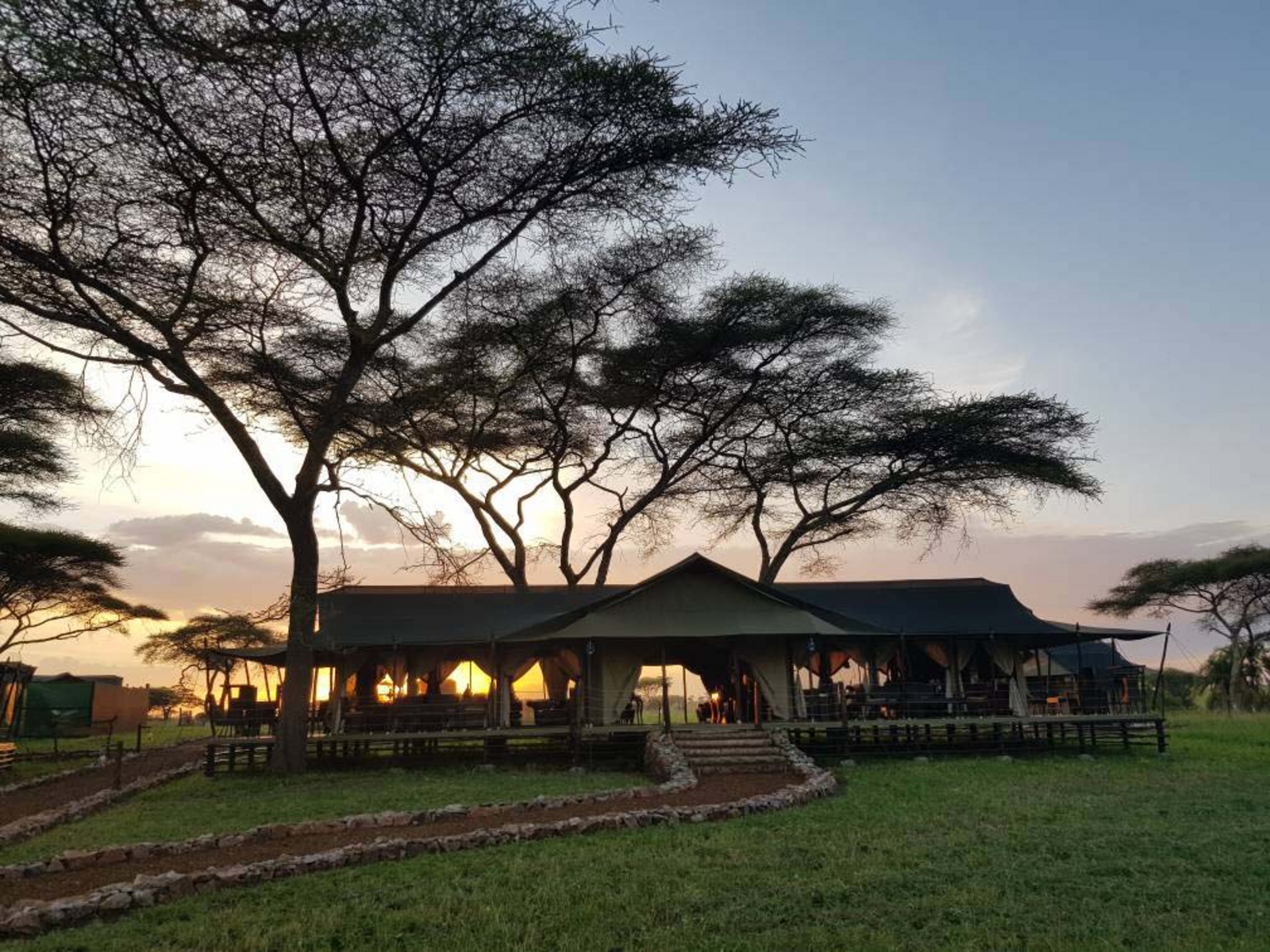 Ole Serai Camp Turner Springs Ole Serai Camp Turner Springs: Zentralbereich