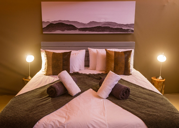 The Elegant Desert Camp: Gemachtes Bett