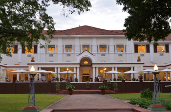 Victoria Falls Hotel: Hauptgebäude