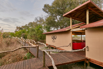 Xaoo Safari Camp: Eingang