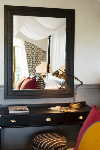 Chobe Game Lodge: Standardzimmer - Spiegel