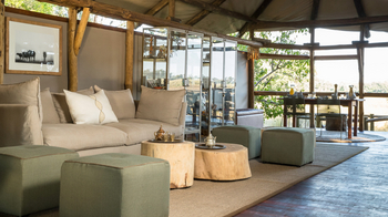 Kanana Camp: Lounge mit Sofa