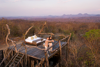 Mkulumadzi Lodge: Star Bed