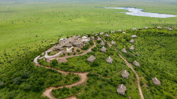 Serengeti Lake Magadi Lodge: Gesamtansicht Lodge