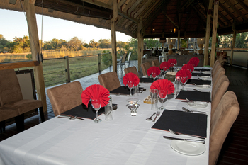 Chitabe Lediba: Der gedeckte Tisch für das Dinner