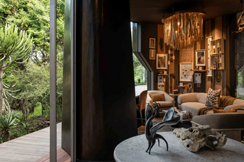 Singita Lebombo Lodge: Lounge mit organischem