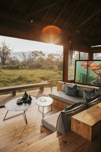 Vumbura Plains Camp: Sofa in der Sunken Lounge