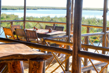 Camp Linyanti Camp Linyanti: Gemeinschaftsbereich