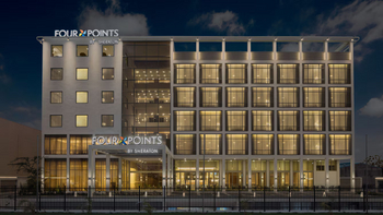 Four Points by Sheraton Nairobi Airport: Bei Nacht